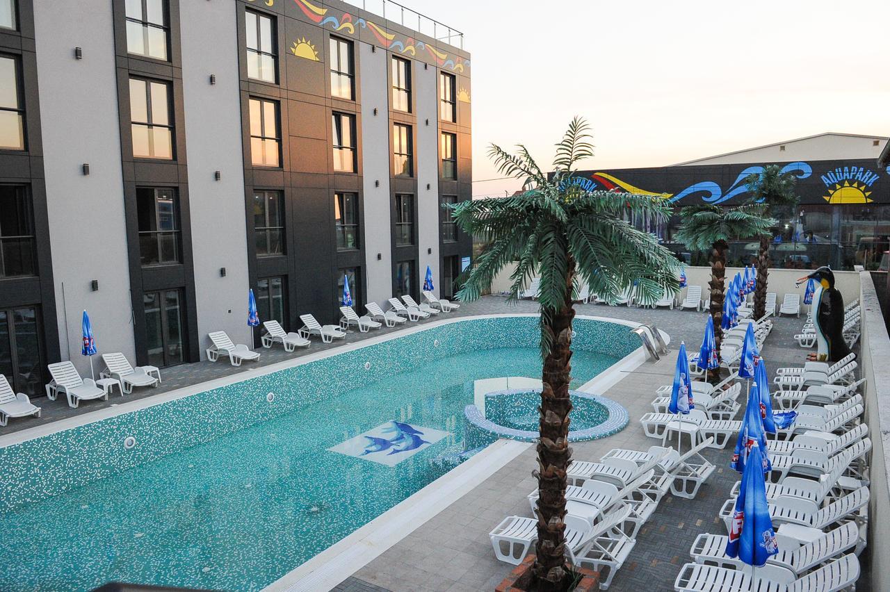 Garni Hotel Hollywoodland Wellness & Aquapark Beograd Eksteriør bilde
