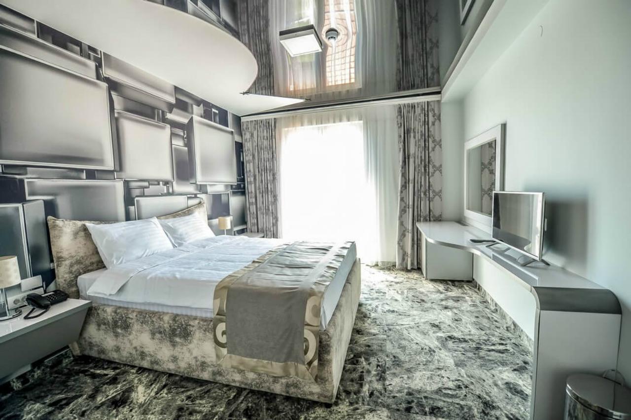 Garni Hotel Hollywoodland Wellness & Aquapark Beograd Eksteriør bilde